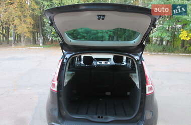 Мінівен Renault Scenic 2009 в 
