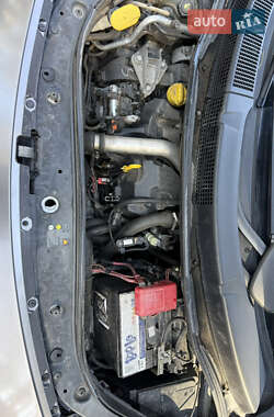 Минивэн Renault Scenic 2009 в 