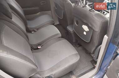Минивэн Renault Scenic 2005 в 