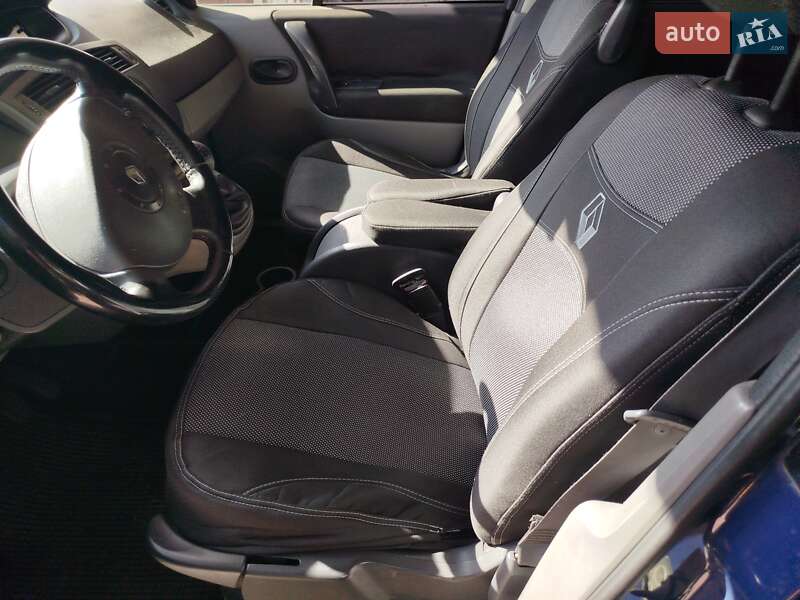 Минивэн Renault Scenic 2005 в Житомире