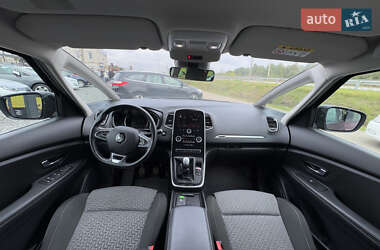 Минивэн Renault Scenic 2021 в 