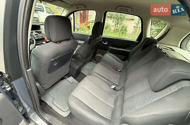 Мінівен Renault Scenic 2006 в  фото 8 Мінівен Renault Scenic 2006 в