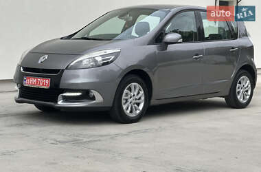 Минивэн Renault Scenic 2012 в 