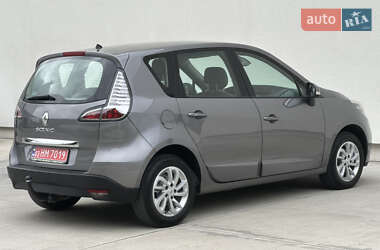 Минивэн Renault Scenic 2012 в 