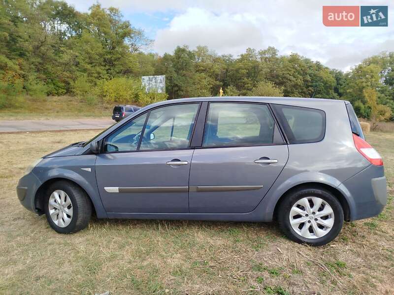 Минивэн Renault Scenic 2006 в Киеве