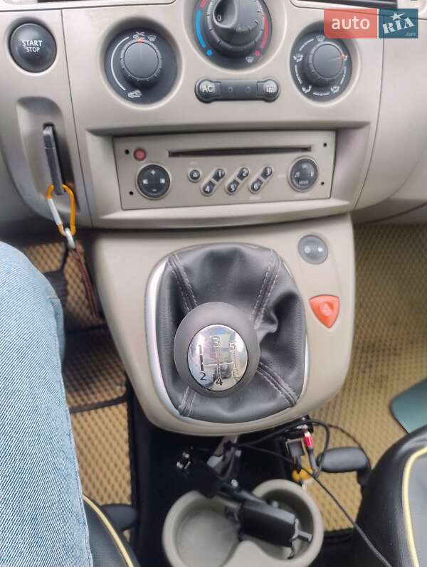 Мінівен Renault Scenic 2006 в Бурштині фото 12 Мінівен Renault Scenic 2006 в Бурштині
