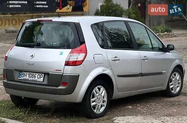 Минивэн Renault Scenic 2005 в 