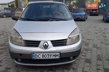Минивэн Renault Scenic 2004 в 