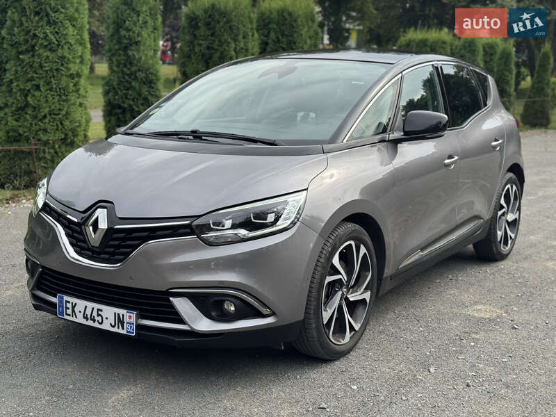 Минивэн Renault Scenic 2016 в 