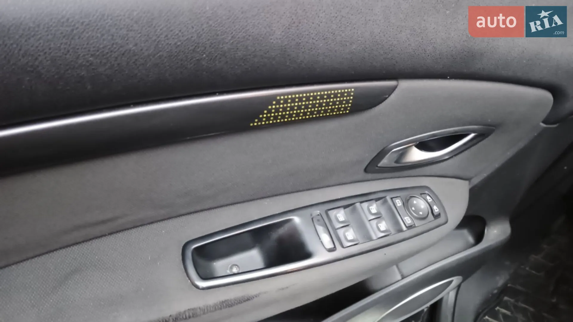 2010 Renault Scenic - мініатюра 8