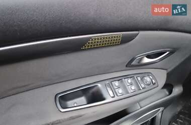 Минивэн Renault Scenic 2010 в 