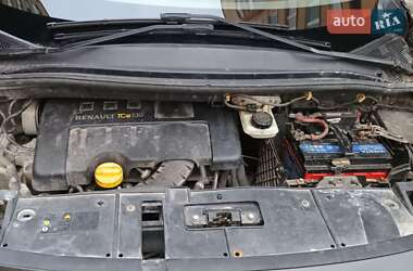 Минивэн Renault Scenic 2010 в 