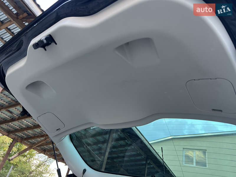 Минивэн Renault Scenic 2012 в Львове фото 18 Минивэн Renault Scenic 2012 в Львове