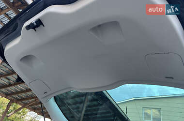 Минивэн Renault Scenic 2012 в 