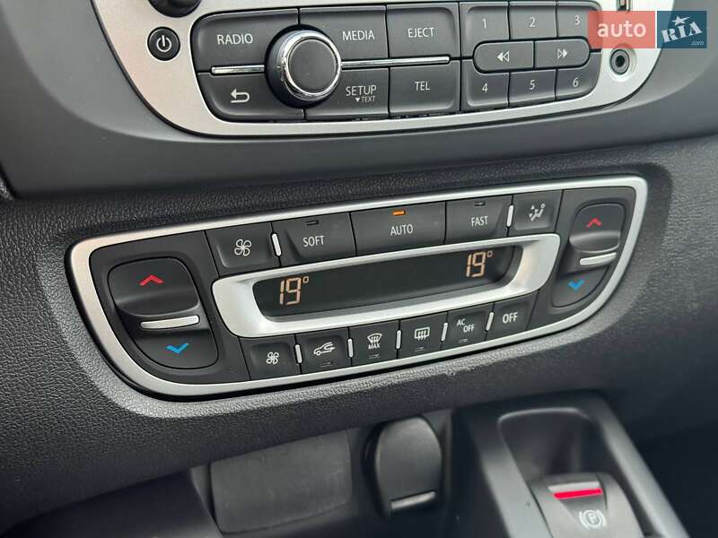 Минивэн Renault Scenic 2013 в Луцке