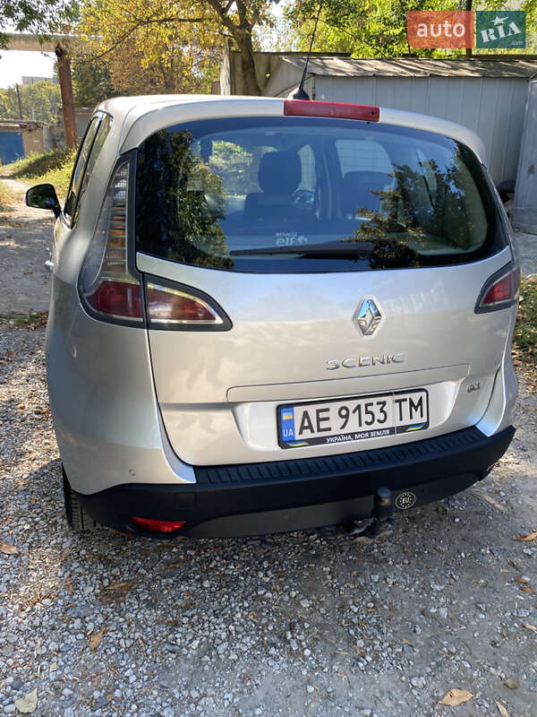 Универсал Renault Scenic 2012 в Днепре