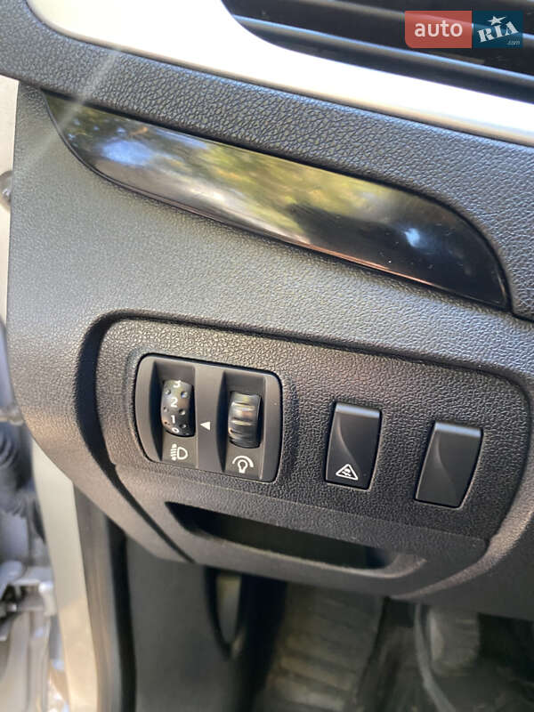 Универсал Renault Scenic 2012 в Днепре