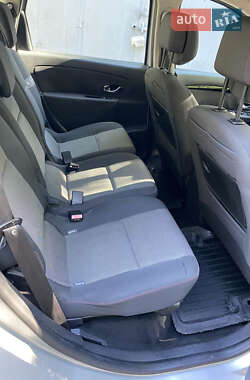 Универсал Renault Scenic 2012 в 