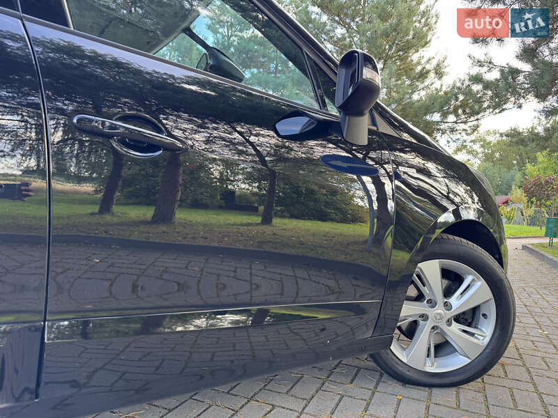 Минивэн Renault Scenic 2013 в Дрогобыче