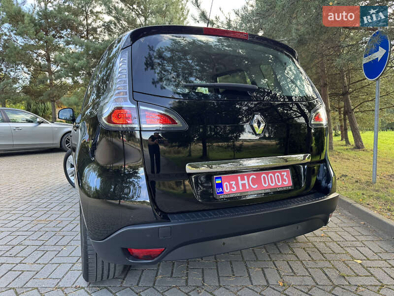 Минивэн Renault Scenic 2013 в Дрогобыче