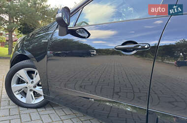 Минивэн Renault Scenic 2013 в 