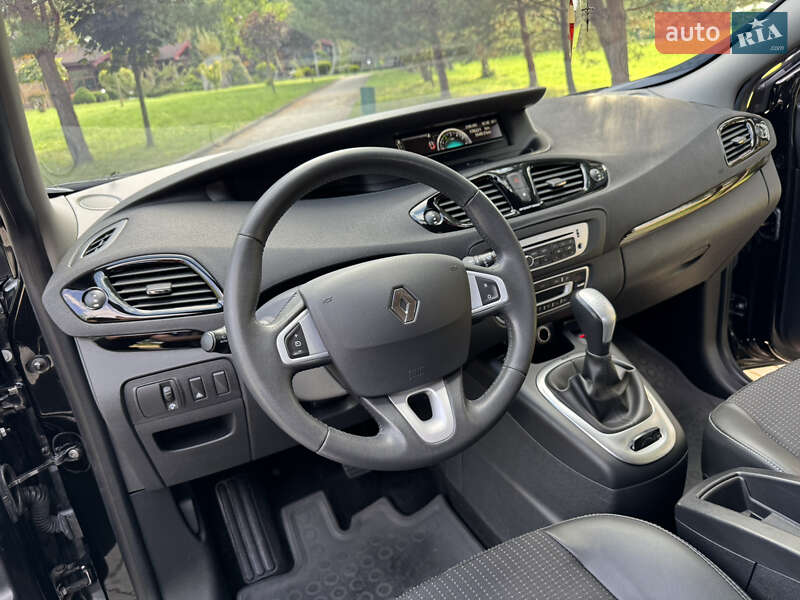Минивэн Renault Scenic 2013 в Дрогобыче