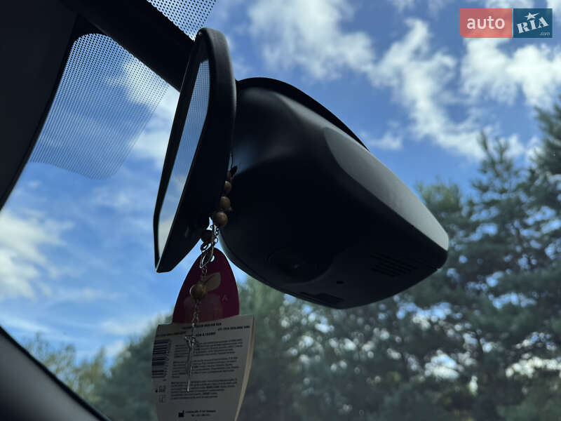 Минивэн Renault Scenic 2013 в Дрогобыче