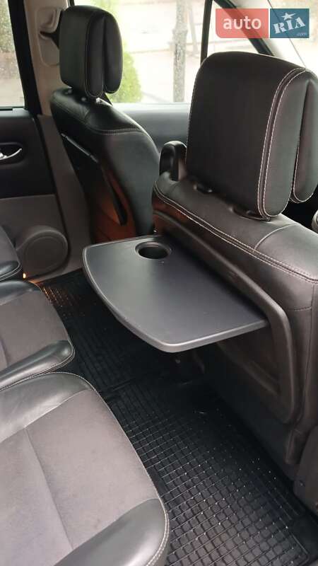 Минивэн Renault Scenic 2006 в Чернигове