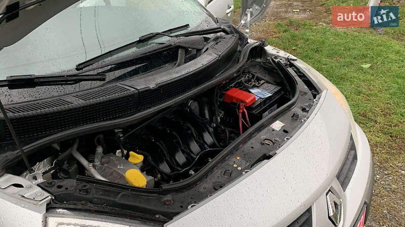 Минивэн Renault Scenic 2006 в Виннице