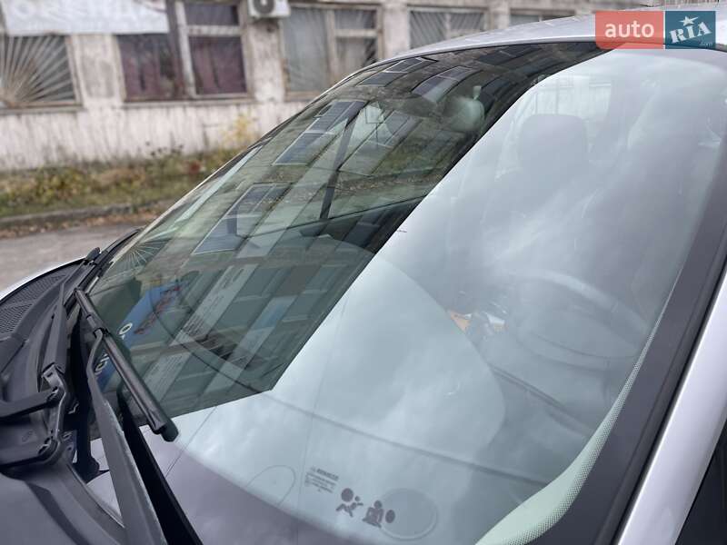 Минивэн Renault Scenic 2006 в Сумах