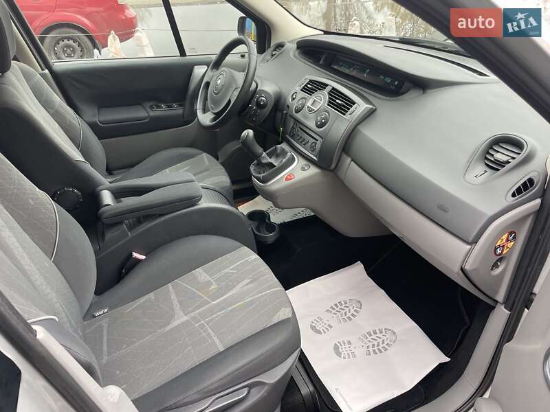 Минивэн Renault Scenic 2006 в Сумах