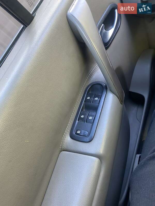 Мінівен Renault Scenic 2004 в Житомирі фото 19 Мінівен Renault Scenic 2004 в Житомирі