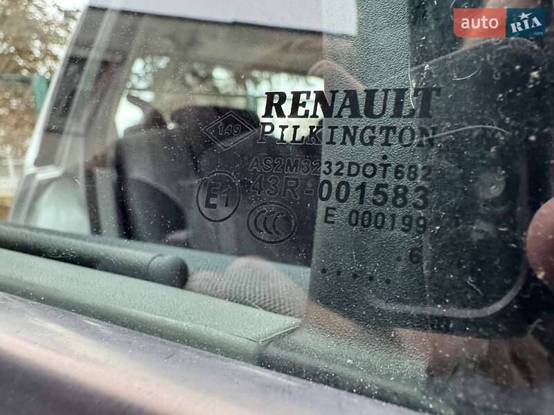 Минивэн Renault Scenic 2006 в Сумах