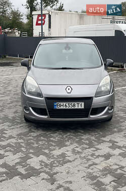 Минивэн Renault Scenic 2009 в Хмельницком