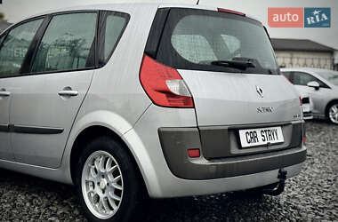 Минивэн Renault Scenic 2008 в 