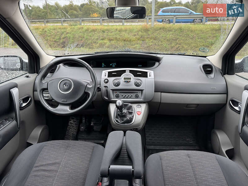 Минивэн Renault Scenic 2008 в Стрые