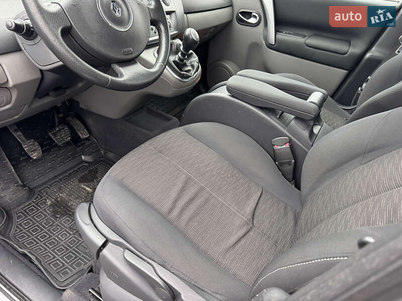 Минивэн Renault Scenic 2008 в Стрые