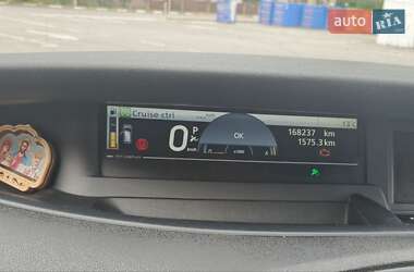 Минивэн Renault Scenic 2010 в 