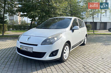 Минивэн Renault Scenic 2010 в Ивано-Франковске