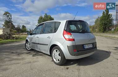 Минивэн Renault Scenic 2006 в  фото 8 Минивэн Renault Scenic 2006 в