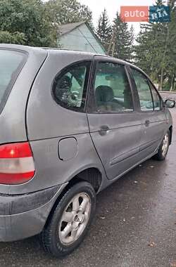 Минивэн Renault Scenic 2000 в 