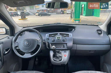Минивэн Renault Scenic 2006 в 