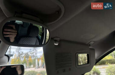 Минивэн Renault Scenic 2010 в 