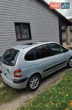 Мінівен Renault Scenic 2003 в 