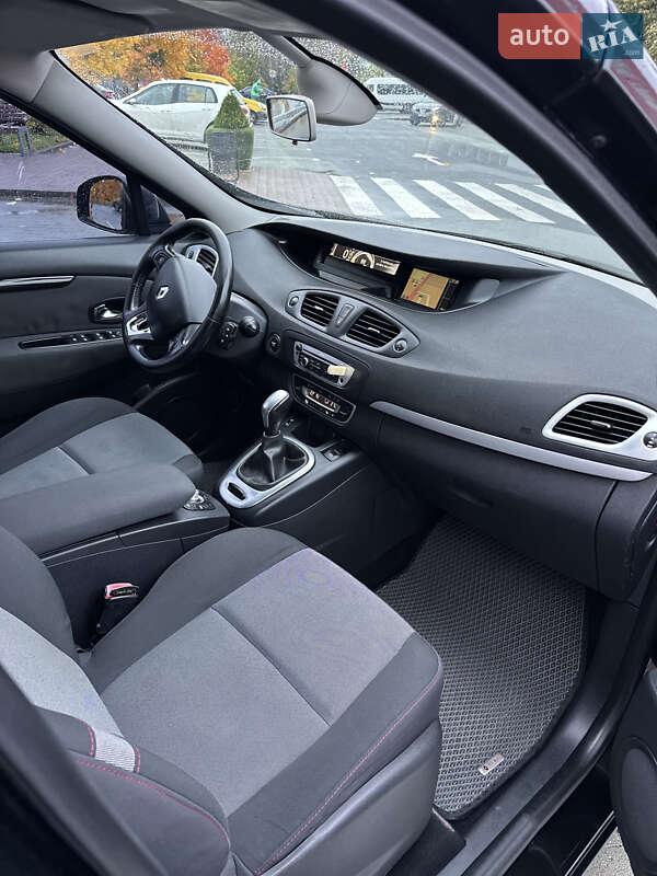 Минивэн Renault Scenic 2014 в Хмельницком