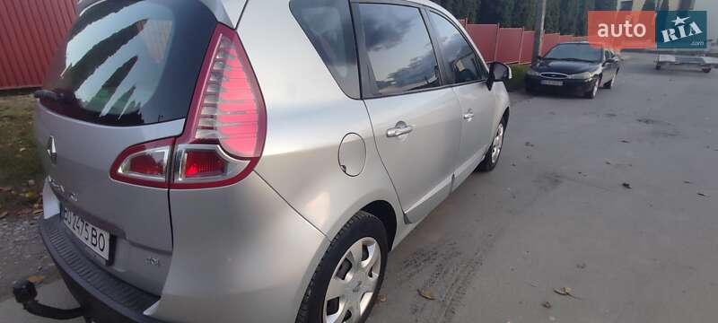 Минивэн Renault Scenic 2011 в Тернополе