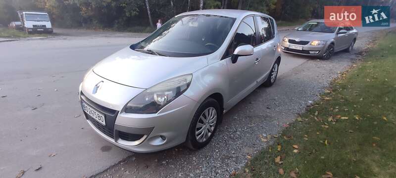 Минивэн Renault Scenic 2011 в Тернополе