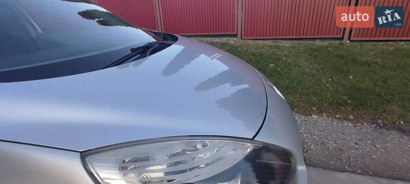 Минивэн Renault Scenic 2011 в Тернополе