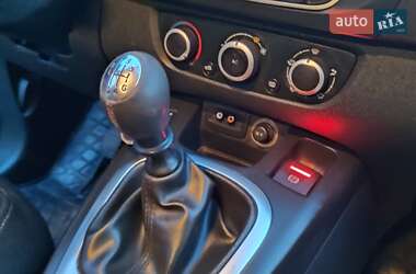 Минивэн Renault Scenic 2011 в 