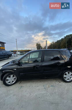 Минивэн Renault Scenic 2005 в 